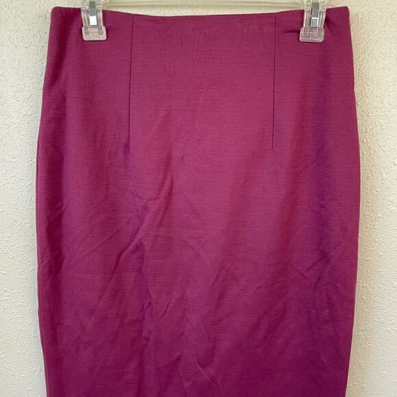 Halogen Maroon Stretch Fit Midi Skirt Size 8 EUC - Picture 2 of 6